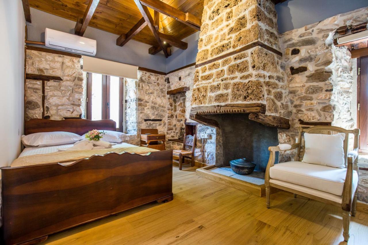Villa Maroyda Stonehouse à Panagia  Extérieur photo