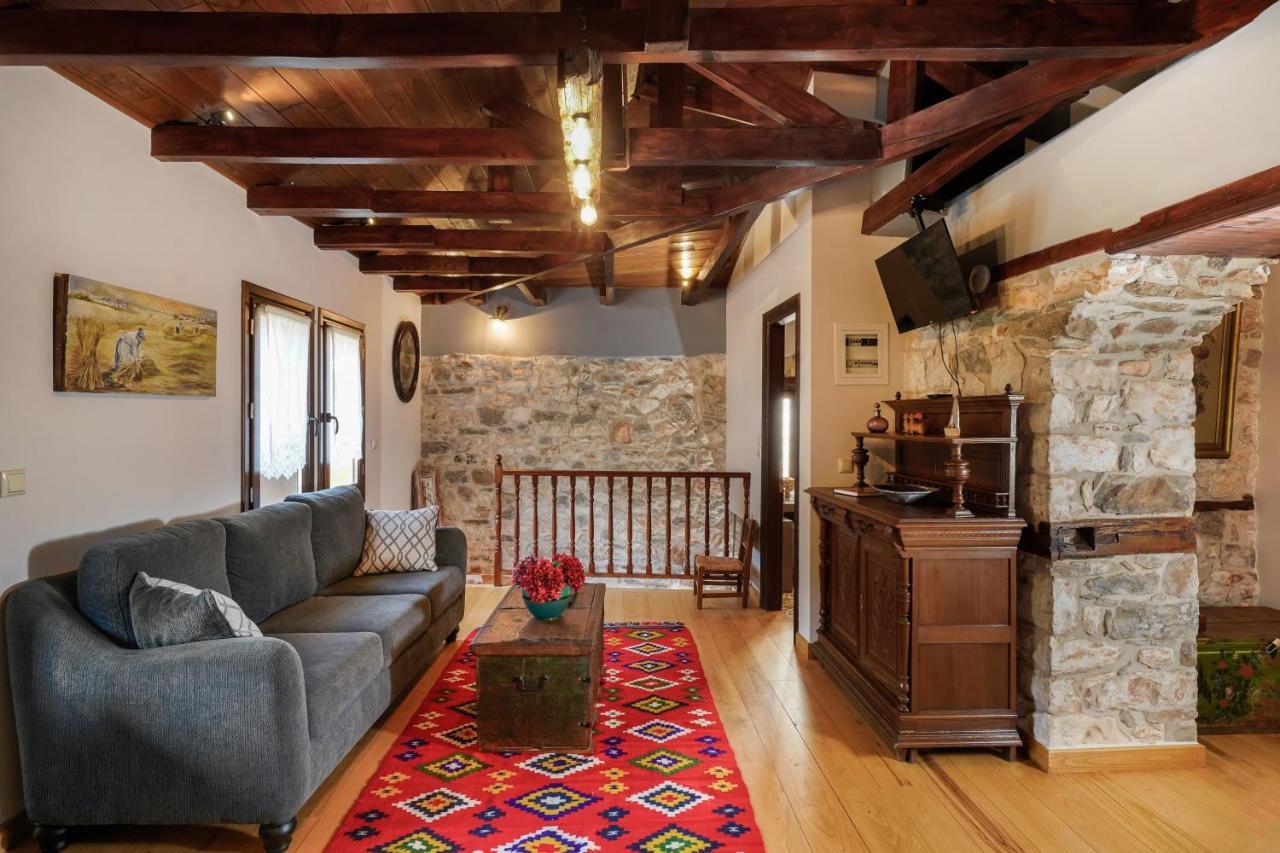 Villa Maroyda Stonehouse à Panagia  Extérieur photo