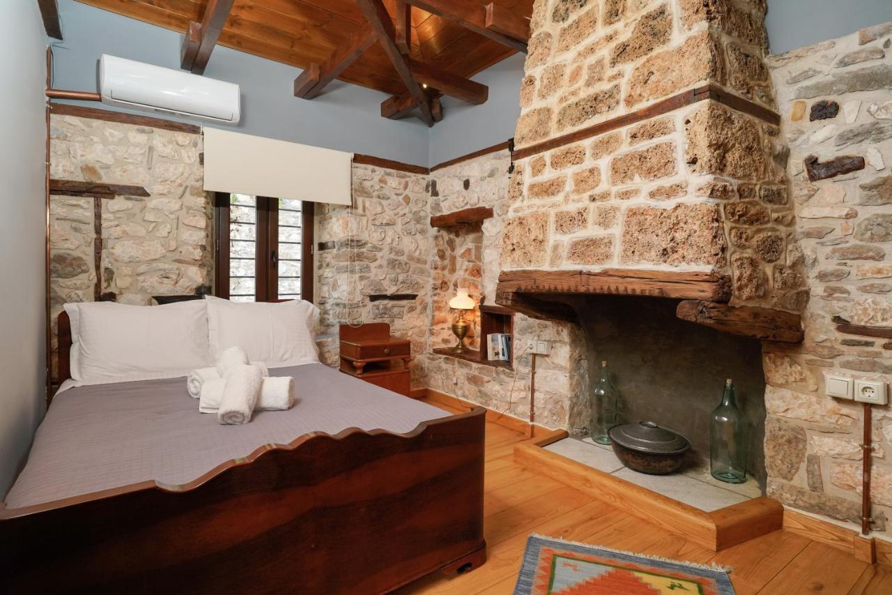 Villa Maroyda Stonehouse à Panagia  Extérieur photo
