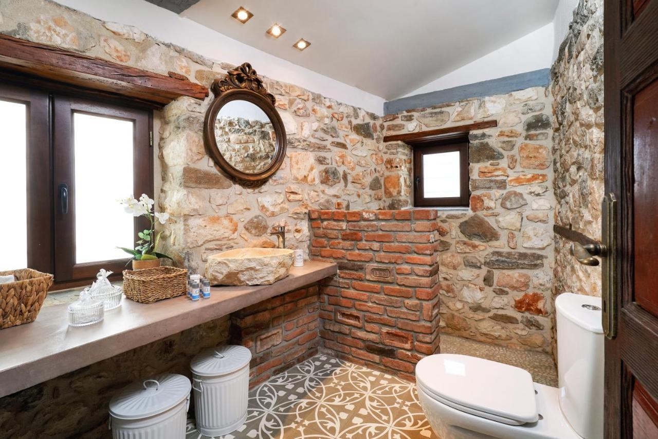 Villa Maroyda Stonehouse à Panagia  Extérieur photo